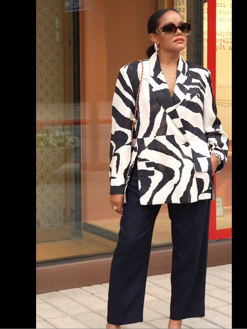 Zara Black and White Zebra-Print Blazer - Picture 2 of 9